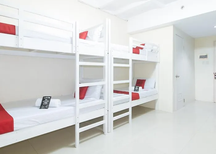 Reddoorz @ Insular Square Hotel Mandaue-stad